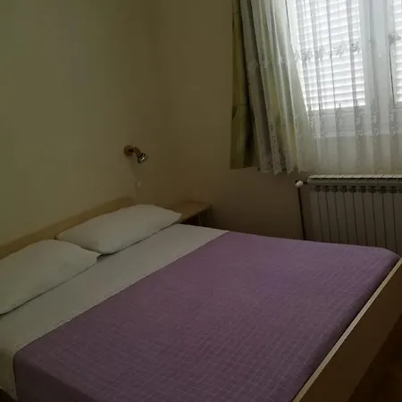 Apartman Ljubica Biograd Na Moru